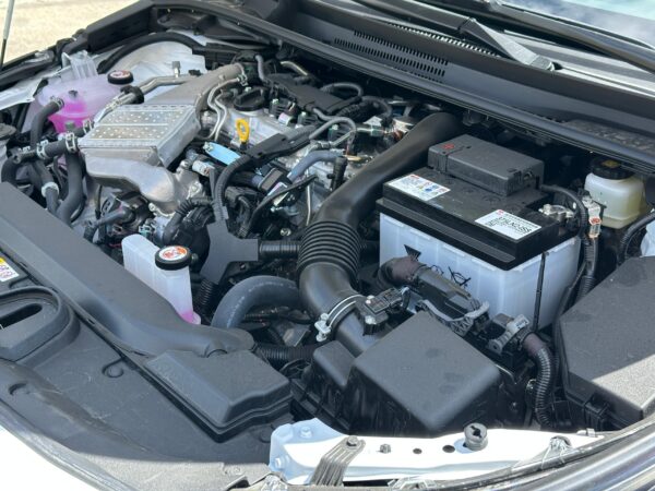 TOYOTA COROLLA LEVIN D4T 2025 BLANCO - Imagen 8