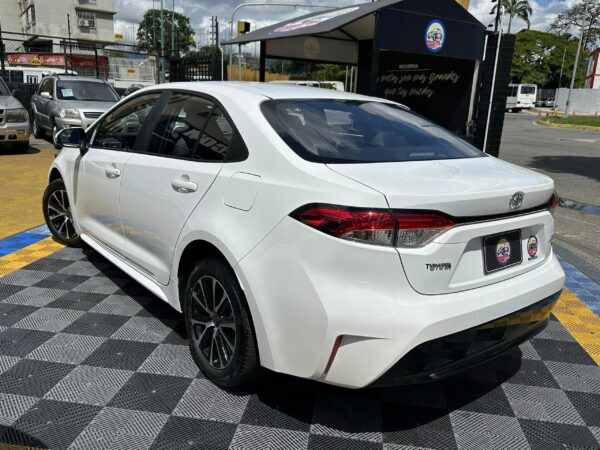 TOYOTA COROLLA LEVIN D4T 2025 BLANCO - Imagen 3