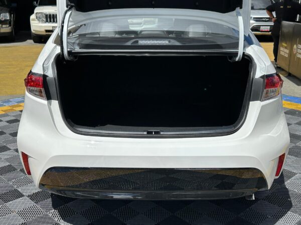 TOYOTA COROLLA LEVIN D4T 2025 BLANCO - Imagen 2