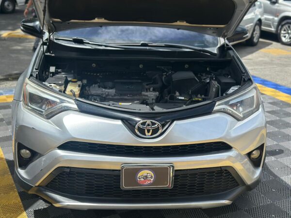 TOYOTA RAV4 SE 2016 GRIS - Imagen 2