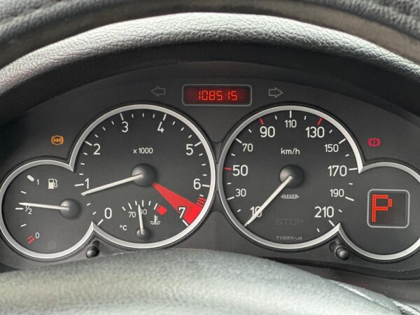 PEUGEOT 206 PLATA 2006 - Imagen 11