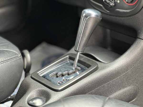 PEUGEOT 206 PLATA 2006 - Imagen 8