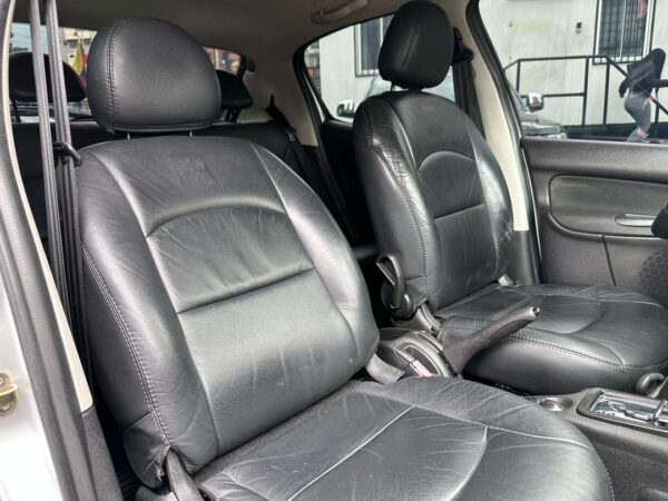 PEUGEOT 206 PLATA 2006 - Imagen 7