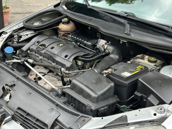 PEUGEOT 206 PLATA 2006 - Imagen 6