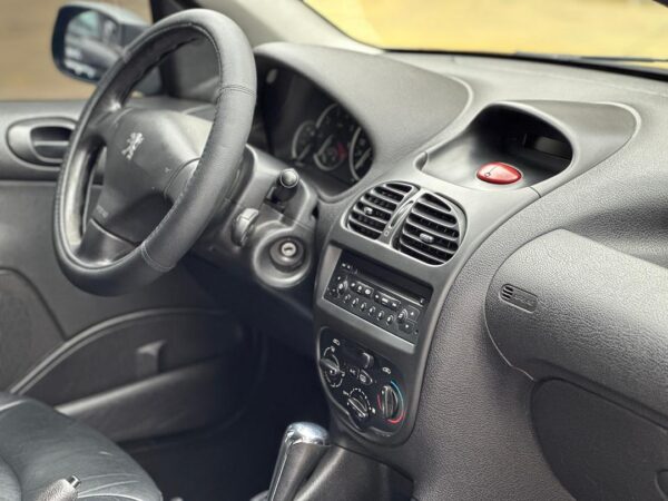 PEUGEOT 206 PLATA 2006 - Imagen 9