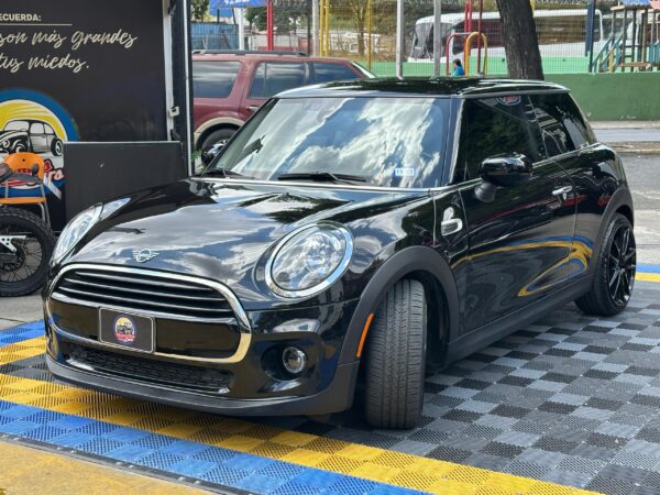 MINI COOPER 2020 NEGRO - Imagen 10
