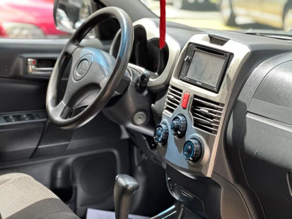 DAIHATSU TERIOS BEGO SPORT 2008 PLATA - Imagen 7
