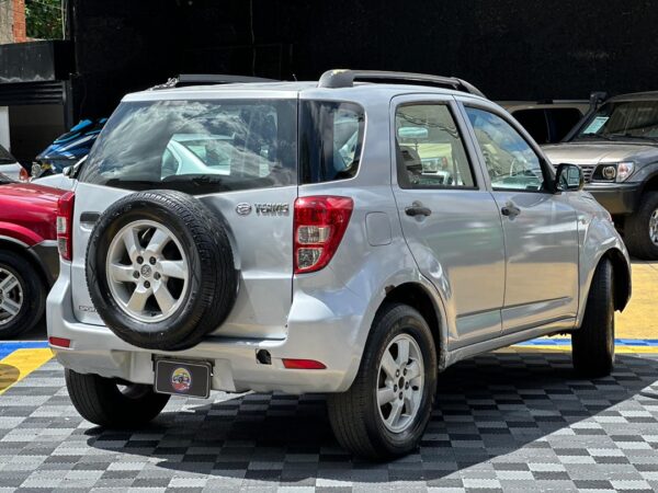 DAIHATSU TERIOS BEGO SPORT 2008 PLATA - Imagen 3