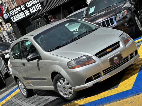 CHEVROLET AVEO 2008 PLATA - Imagen 14