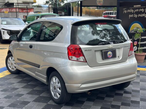 CHEVROLET AVEO 2008 PLATA - Imagen 2