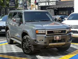 TOYOTA LAND CRUISER PRADO 2025 GRIS