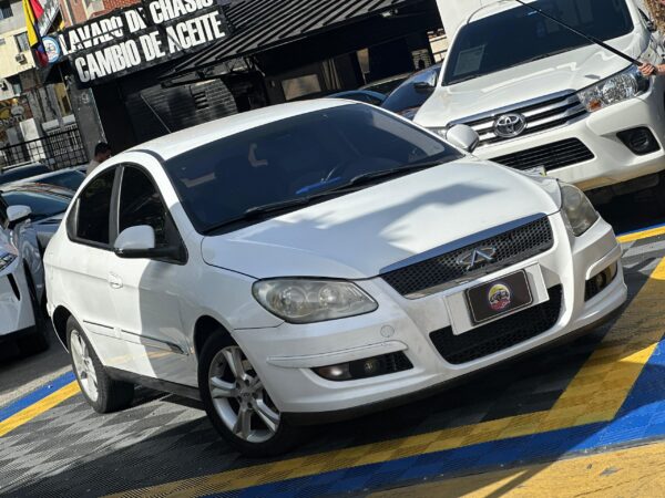 CHERY ORINOCO 2011 BLANCO - Imagen 11