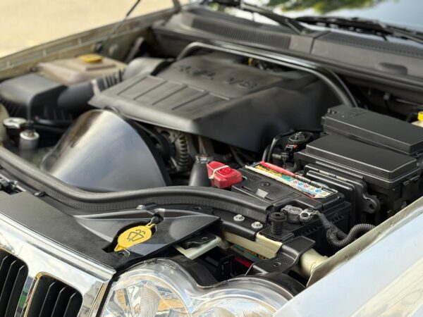 GRAND CHEROKEE LIMITED 2010 PLATA - Imagen 9