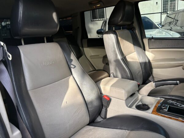 GRAND CHEROKEE LIMITED 2010 PLATA - Imagen 5