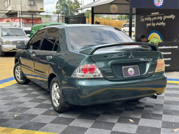 MITSUBISHI LANCER GLX 2005 VERDE - Imagen 4