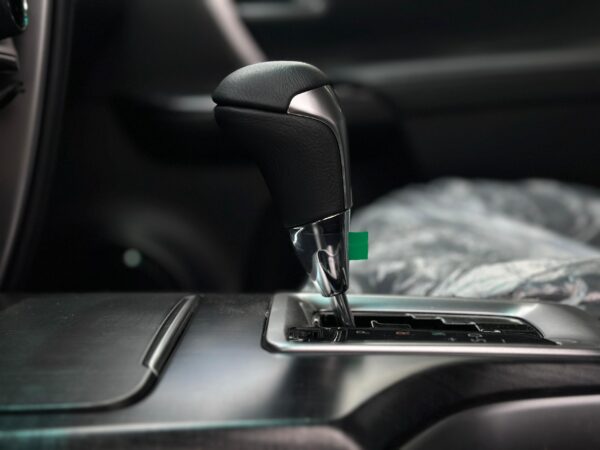 TOYOTA FORTUNER DUBAI VXR PLUS 2025 BLANCO - Imagen 14