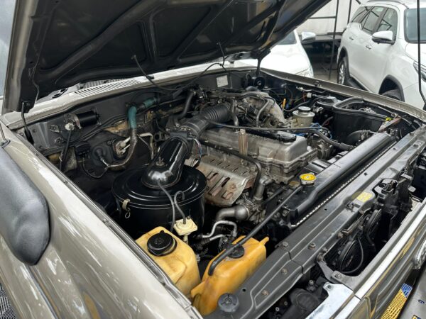 TOYOTA AUTANA 2002 BEIGE - Imagen 4