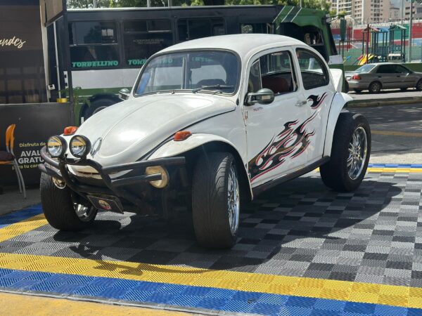 VOLKSWAGEN ESCARABAJO 1976 BLANCO - Imagen 13