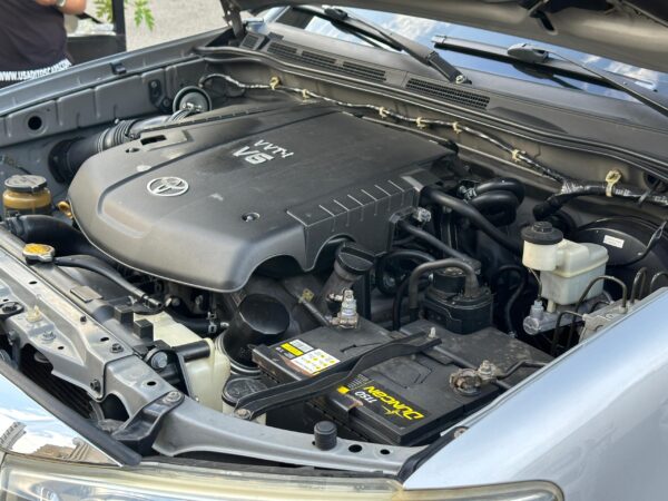TOYOTA FORTUNER SR 2011 PLATA - Imagen 8