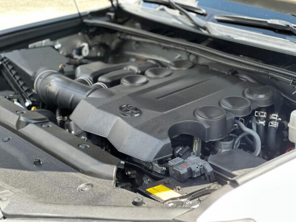 TOYOTA 4RUNNER LIMITED 2022 PLATA - Imagen 6