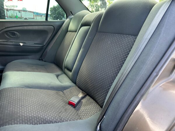 MITSUBISHI SIGNO GLX 2009 MARRON - Imagen 10