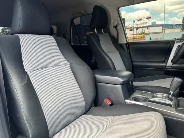 TOYOTA 4RUNNER SR5 2018 BLANCO - Imagen 4