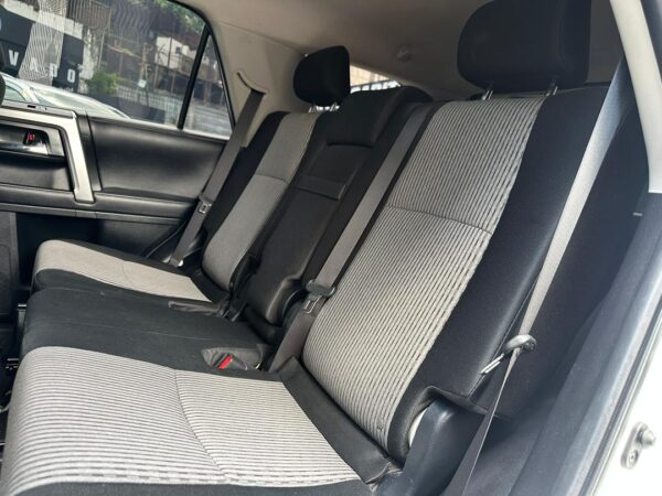 TOYOTA 4RUNNER SR5 2018 BLANCO - Imagen 7
