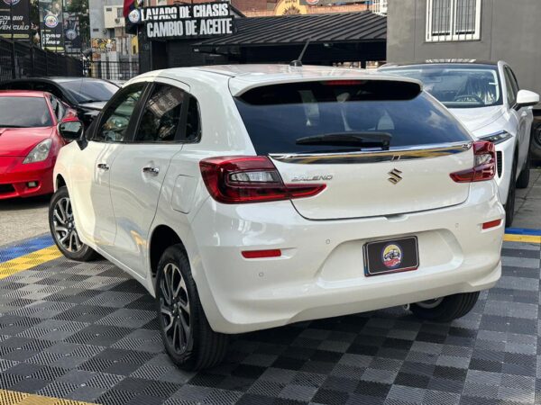 SUZUKI BALENO 2025 BLANCO - Imagen 4