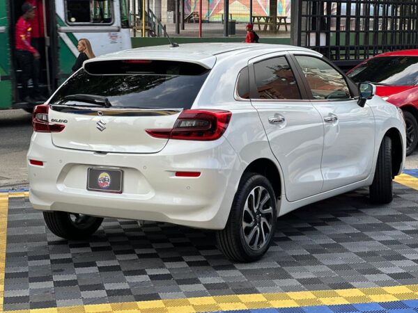 SUZUKI BALENO 2025 BLANCO - Imagen 5