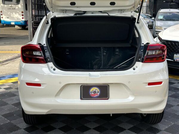 SUZUKI BALENO 2025 BLANCO - Imagen 2