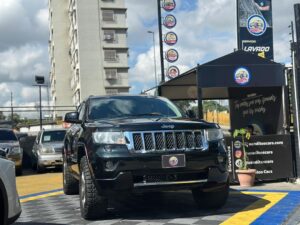 JEEP GRAND CHEROKEE OVERLAND 2012 NEGRO