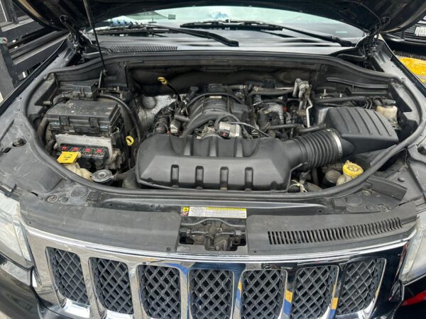 JEEP GRAND CHEROKEE OVERLAND 2012 NEGRO - Imagen 2