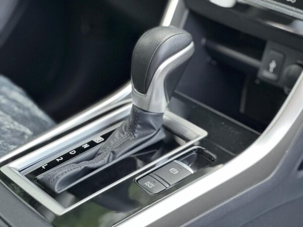 MITSUBISHI XPANDER CROSS 2025 BLANCO - Imagen 5