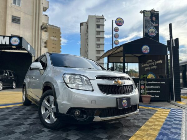 CHEVROLET ORLANDO 2015 PLATA - Imagen 8