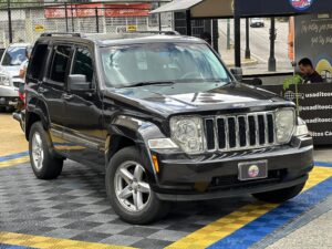 JEEP CHEROKEE KK SPORT 2013 NEGRO