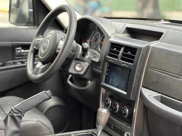 JEEP CHEROKEE KK SPORT 2013 NEGRO - Imagen 6