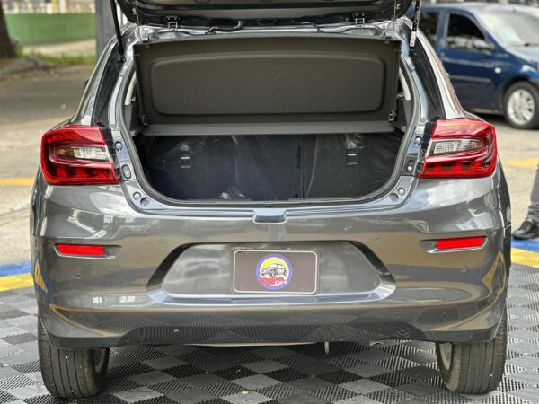 SUZUKI BALENO 2025 GRIS - Imagen 4