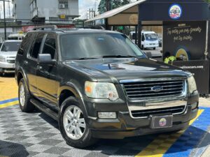 FORD EXPLORER LIMITED 2011 VERDE
