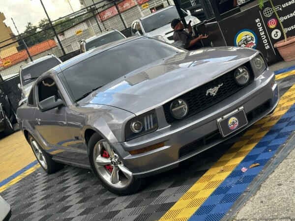 FORD MUSTANG GT 2007 GRIS - Imagen 13