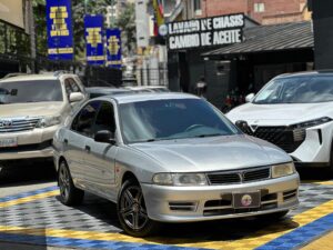 MITSUBISHI SIGNO PLUS 2005 PLATA