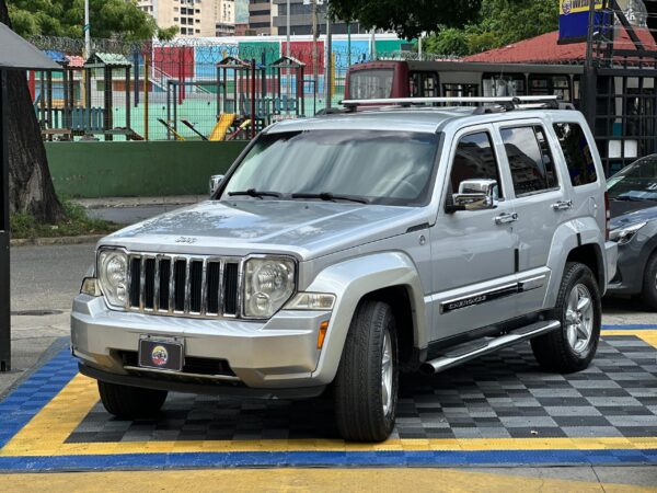 JEEP CHEROKEE KK 2009 PLATA - Imagen 12