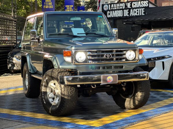 TOYOTA MACHITO 2009 VERDE - Imagen 11