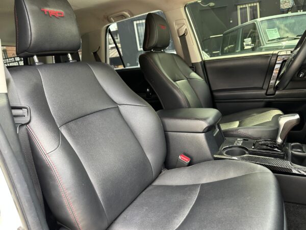 TOYOTA 4RUNNER TRD OFF ROAD 2021 BLANCO - Imagen 5