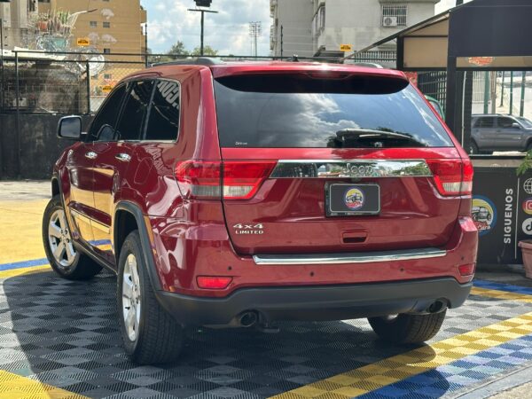 JEEP GRAND CHEROKEE LIMITED 2011 ROJO - Imagen 3