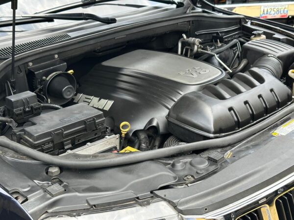 JEEP GRAND CHEROKEE LAREDO 2011 AZUL - Imagen 8