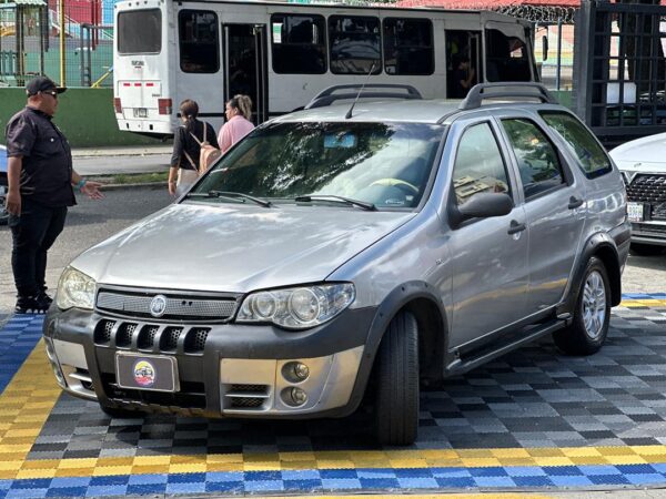 FIAT PALIO ADVENTURE 2006 GRIS - Imagen 10