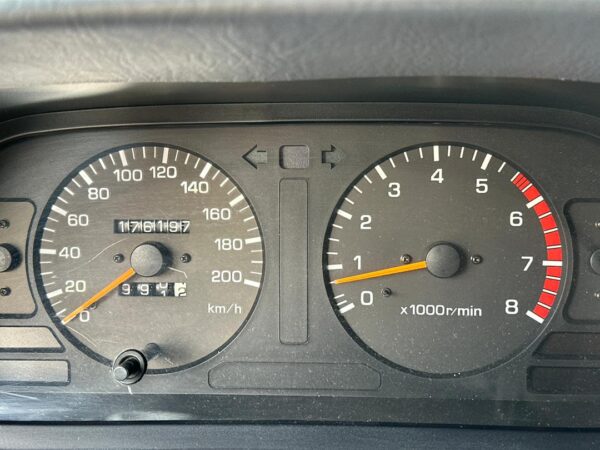 TOYOTA MERU 2006 AMARILLO - Imagen 10