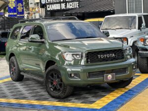 TOYOTA SEQUOIA TRD PRO 2020 VERDE