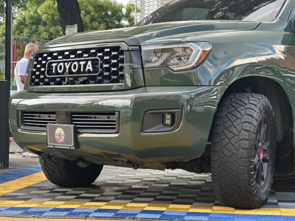 TOYOTA SEQUOIA TRD PRO 2020 VERDE - Imagen 12