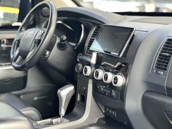 TOYOTA SEQUOIA TRD PRO 2020 VERDE - Imagen 8